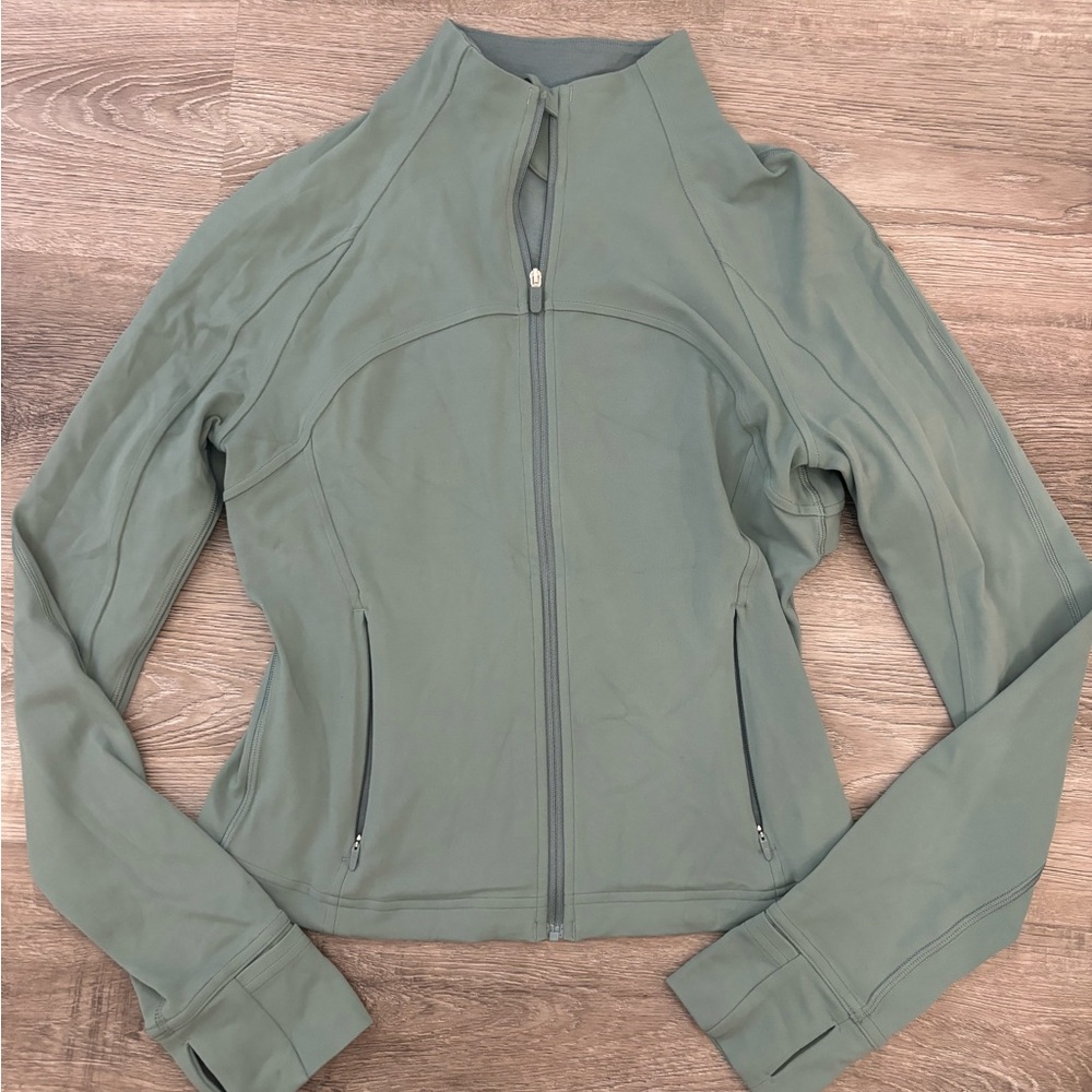 Lululemon Tidewater Teal Cropped Define jacket size 8 - Lululemon define jacket